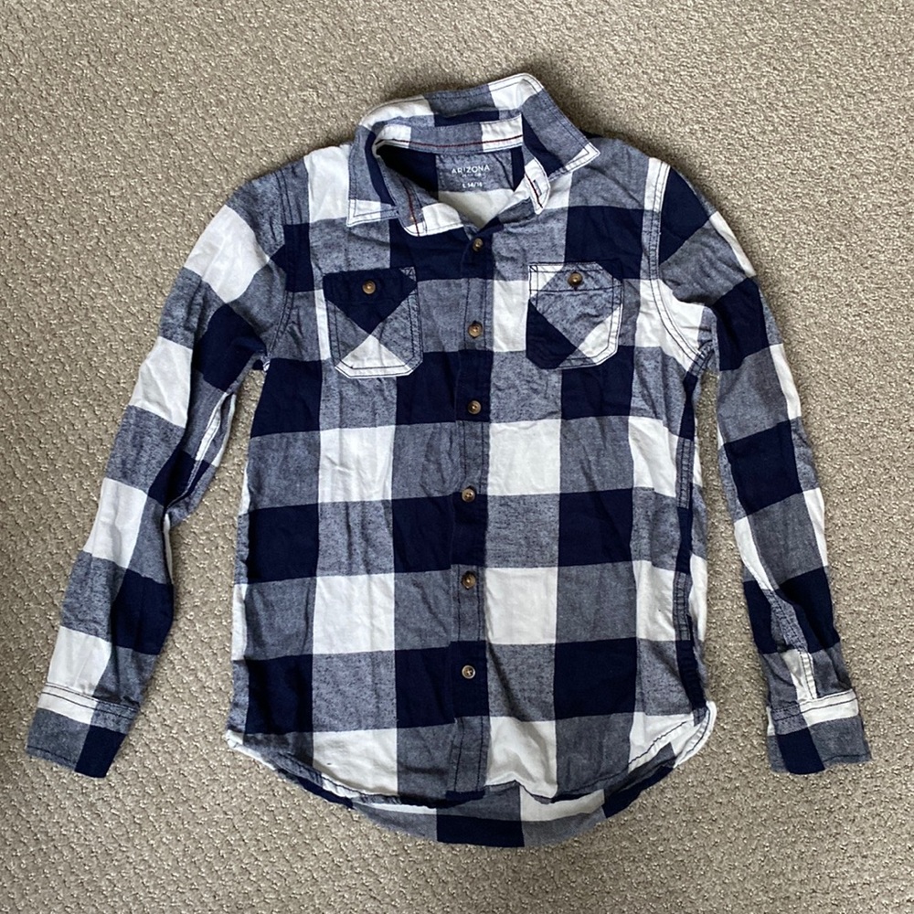 Arizona Jeans Co. flannel.